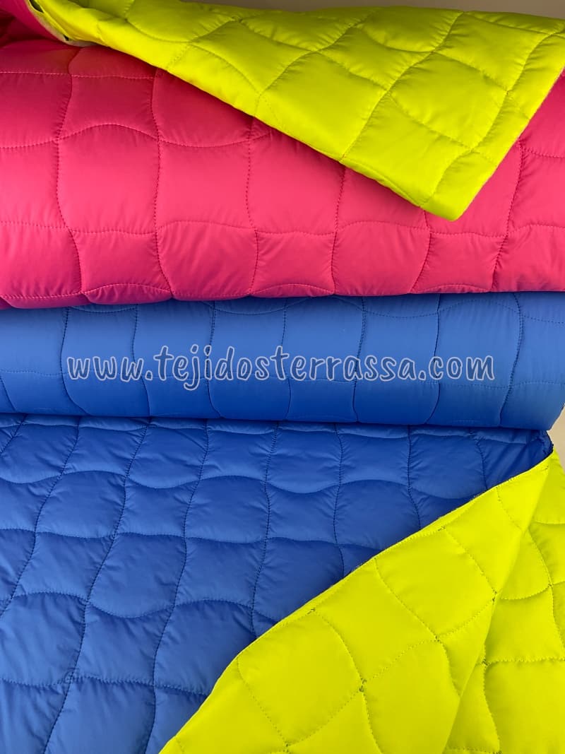 Acolchado reversible flúor Azulina/Fuxia