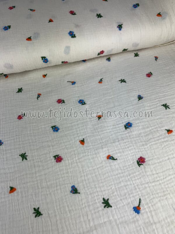 Muselina bordada Florecitas - Imagen 2