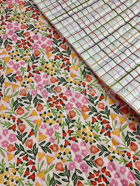 Acolchado reversible Florecita / Cuadros trozos