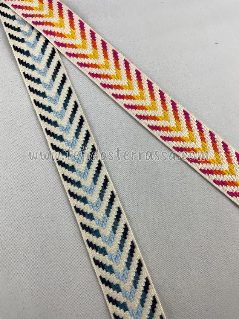 Cinta flechas azules- fuxias (3 cms)
